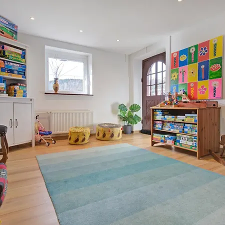 Familienglück Im Schwarzwaldhaus Mit Schlossblick *