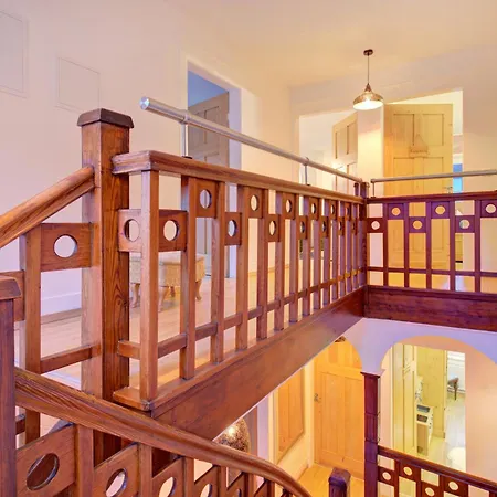 Hébergement de vacances Familienglueck Im Schwarzwaldhaus Mit Schlossblick Neuenburg (Enz)