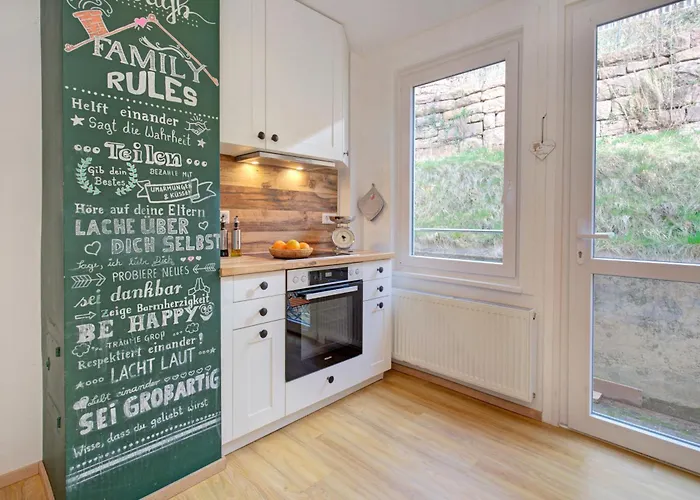 Nyaraló Familienglueck Im Schwarzwaldhaus Mit Schlossblick Neuenbürg