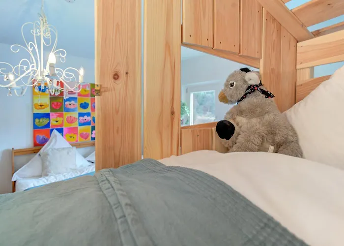 Familienglueck Im Schwarzwaldhaus Mit Schlossblick Nyaraló *